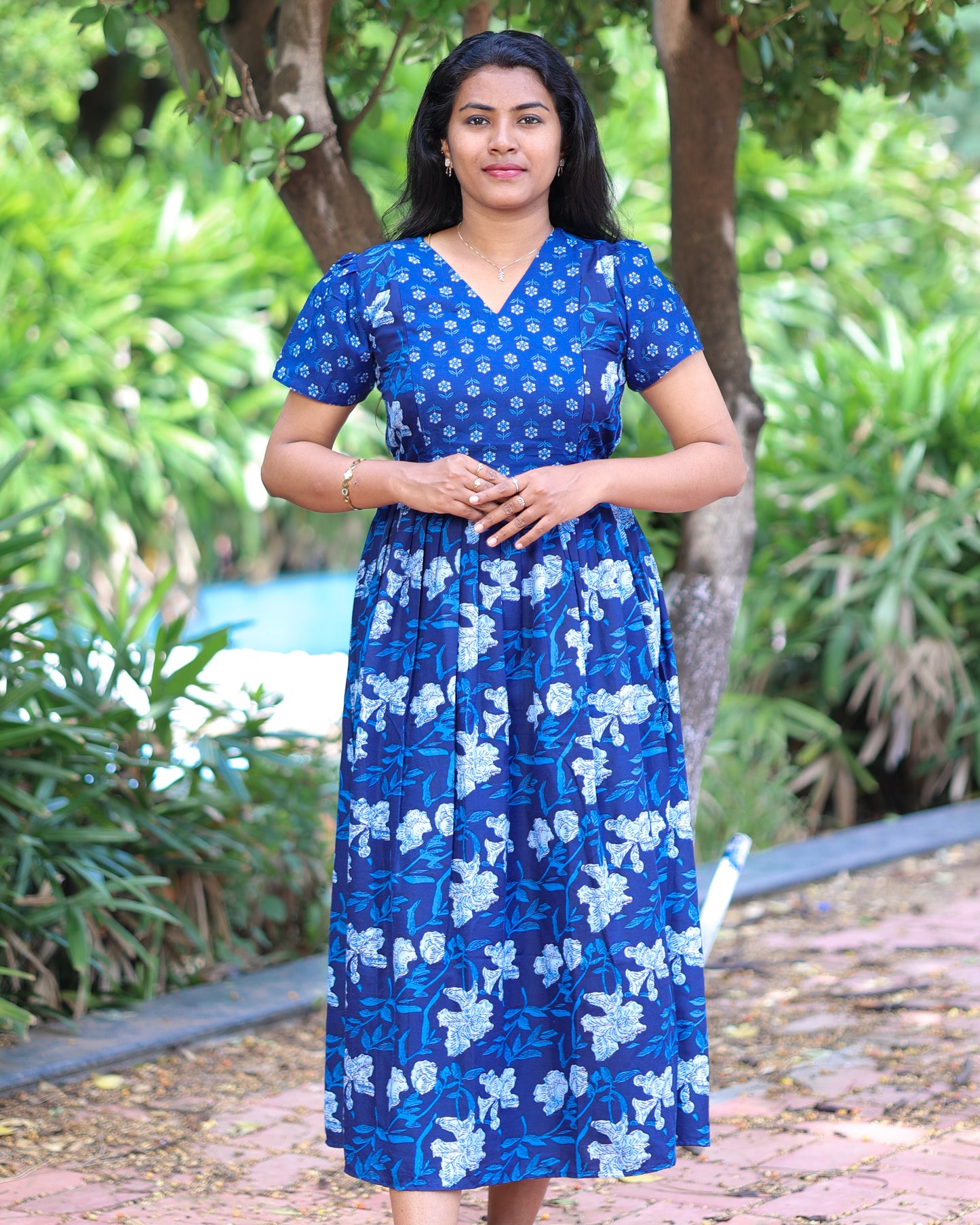Feeding Women's Maxi Nighty – Full-Length Nightwear (Navy Blue)