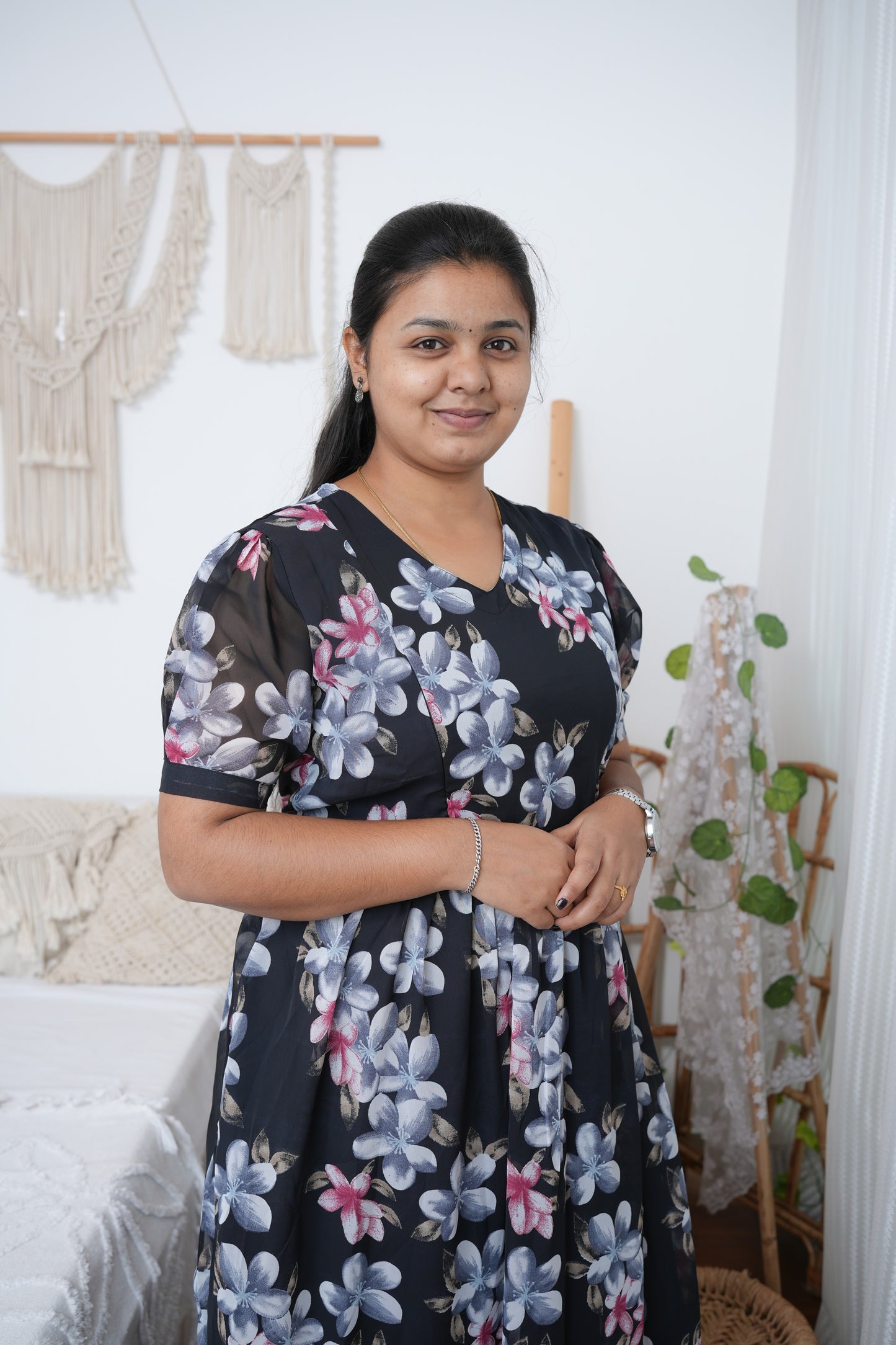 Georgette Feeding Dress with Hidden Zips – Black Floral