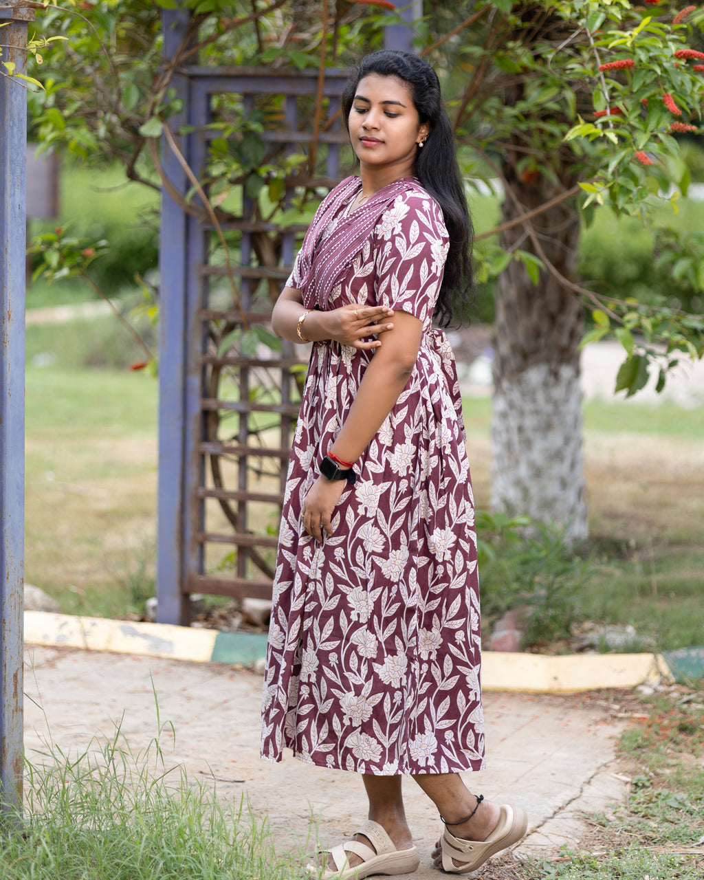 Feeding Maxi Style Nighty with Dupatta attached - Maroon