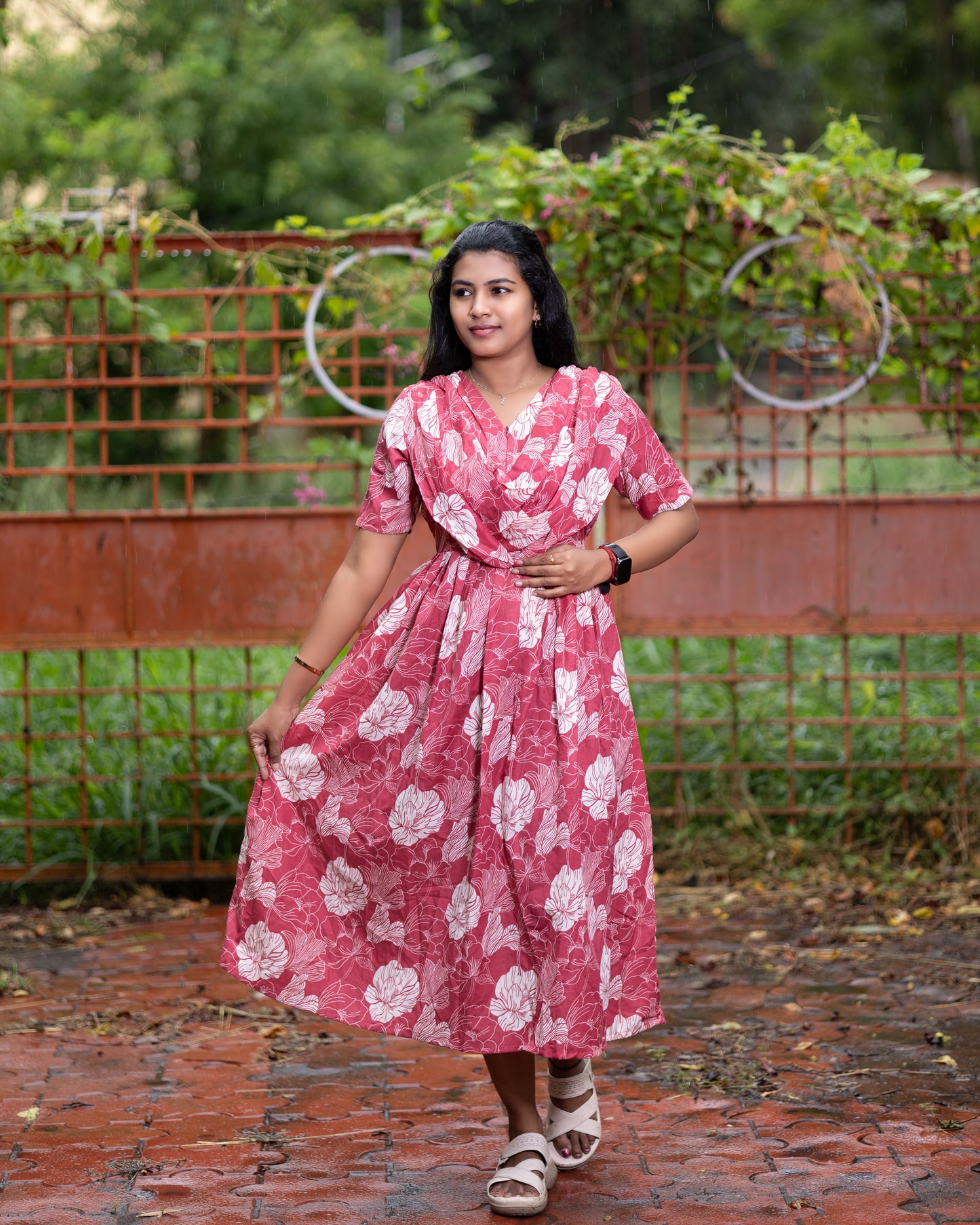 Feeding Maxi Style Nighty with Dupatta attached - Red