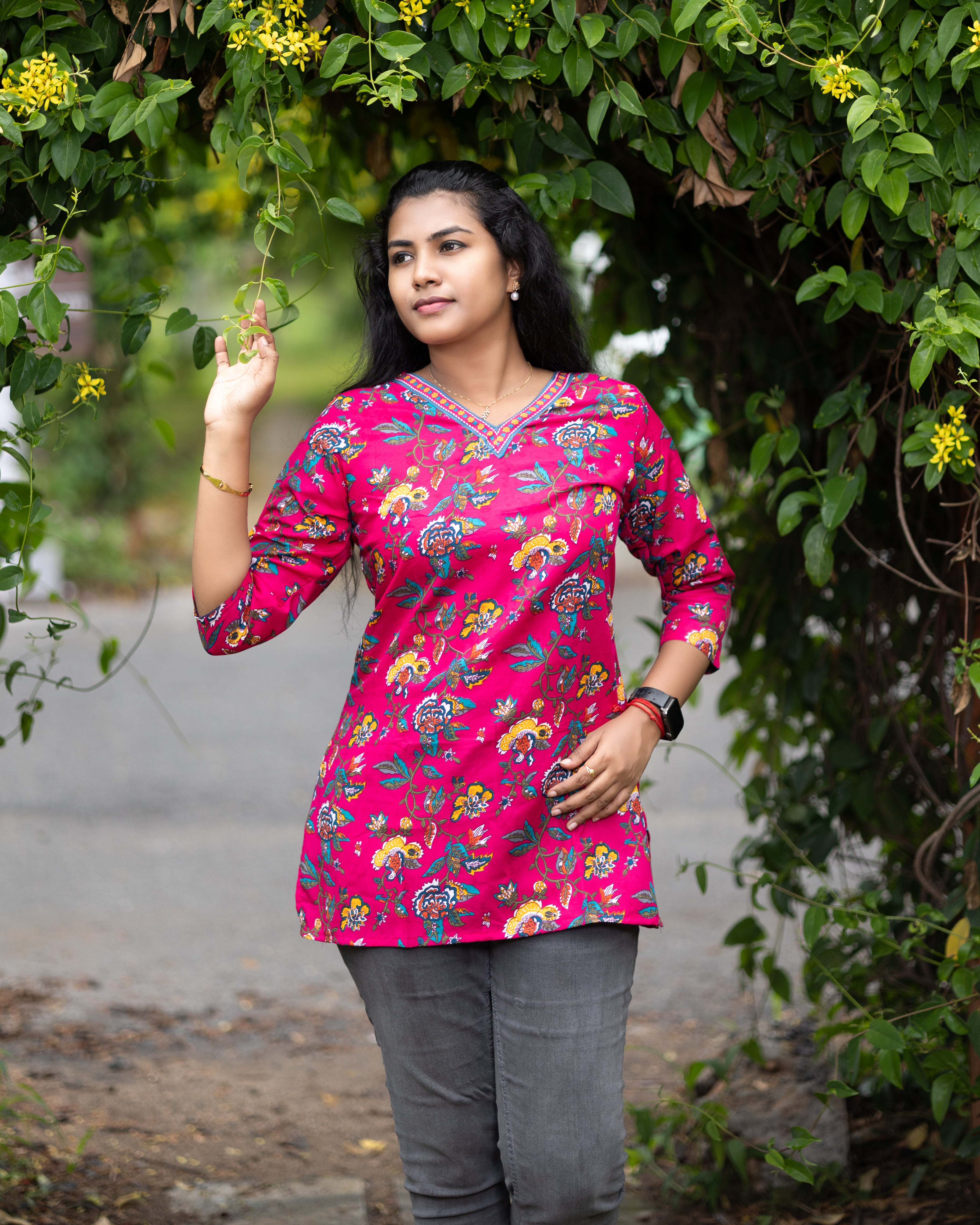 Jaipuri Cotton Short Kurti with Vibrant Floral Vine Print and Neck Embroidery Detailing