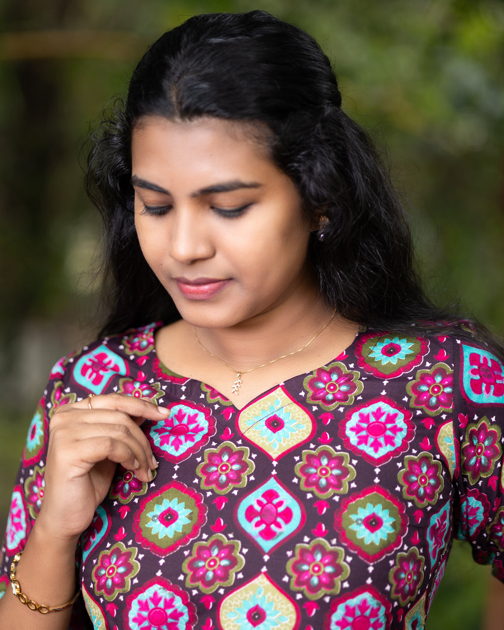 Jaipuri Cotton Short Kurti with Geometric Floral Butti Print Design