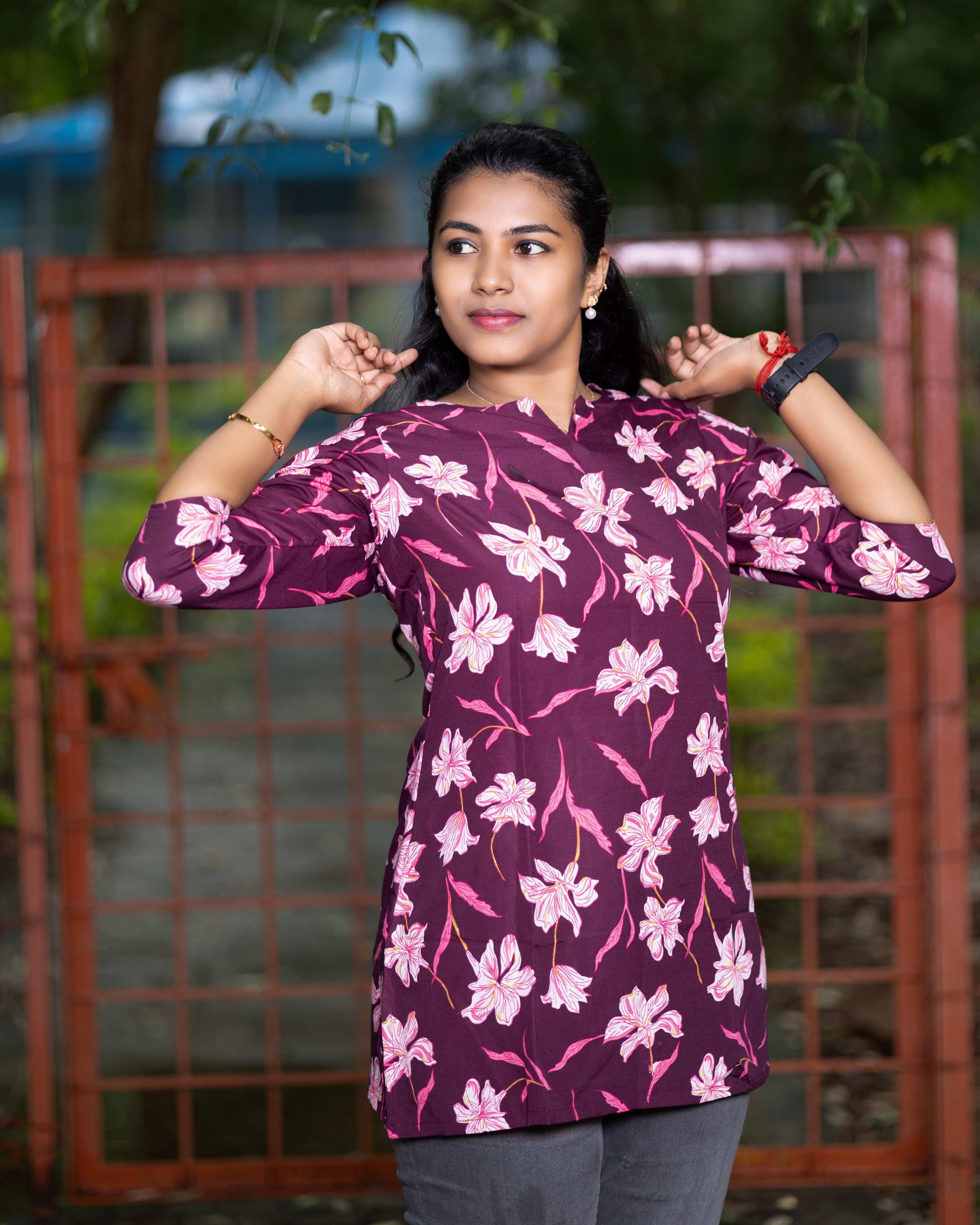 Jaipuri Cotton Short Kurti with All-Over Lily Floral Print Design
