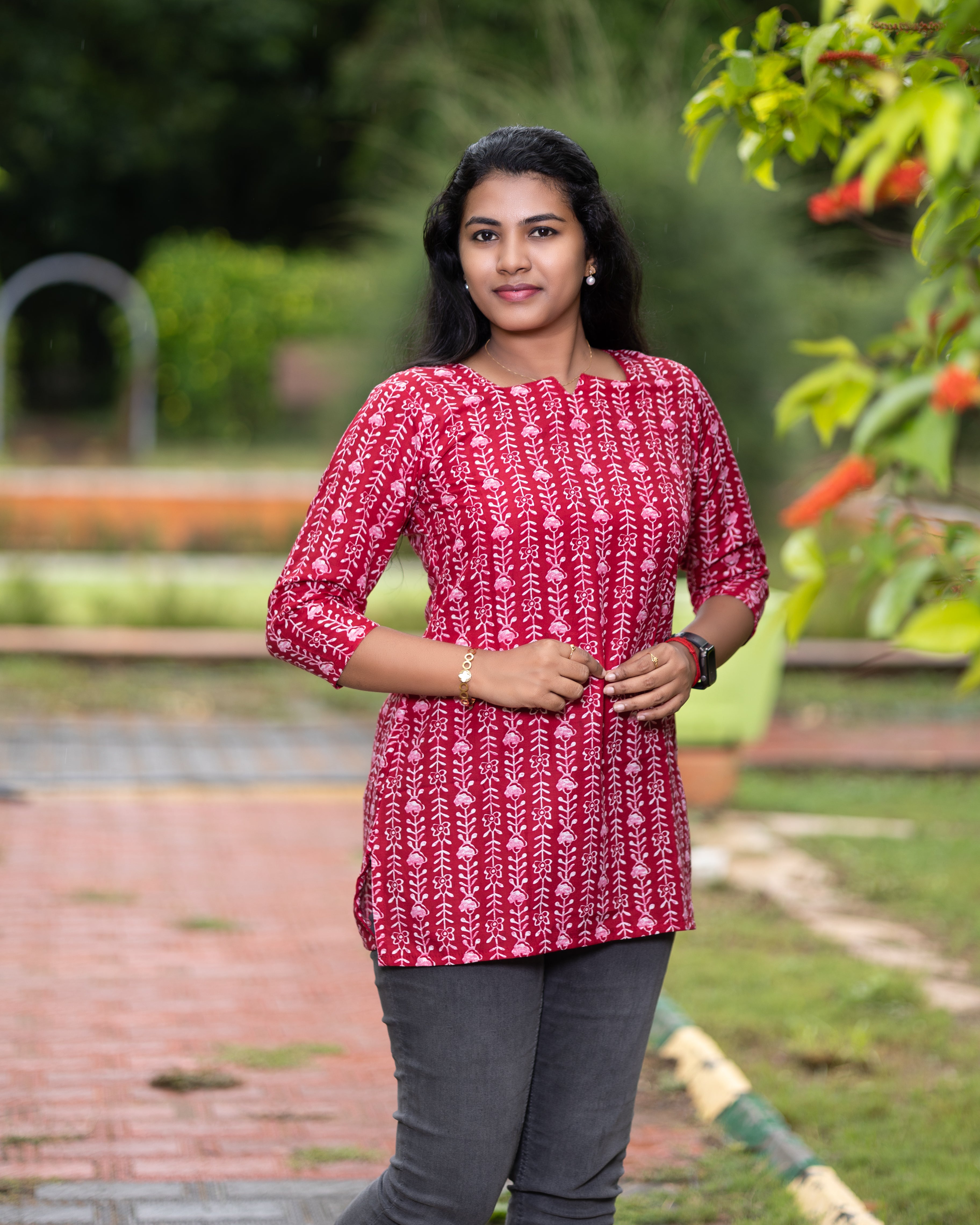 Jaipuri Cotton Short Kurti with Vertical Floral Handblock Print Design