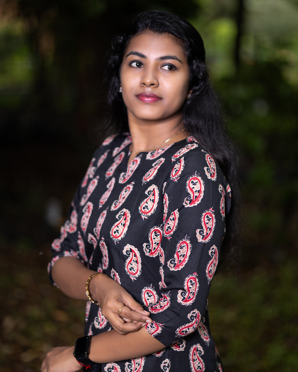 Jaipuri Cotton Short Kurti with Red Paisley Print Design