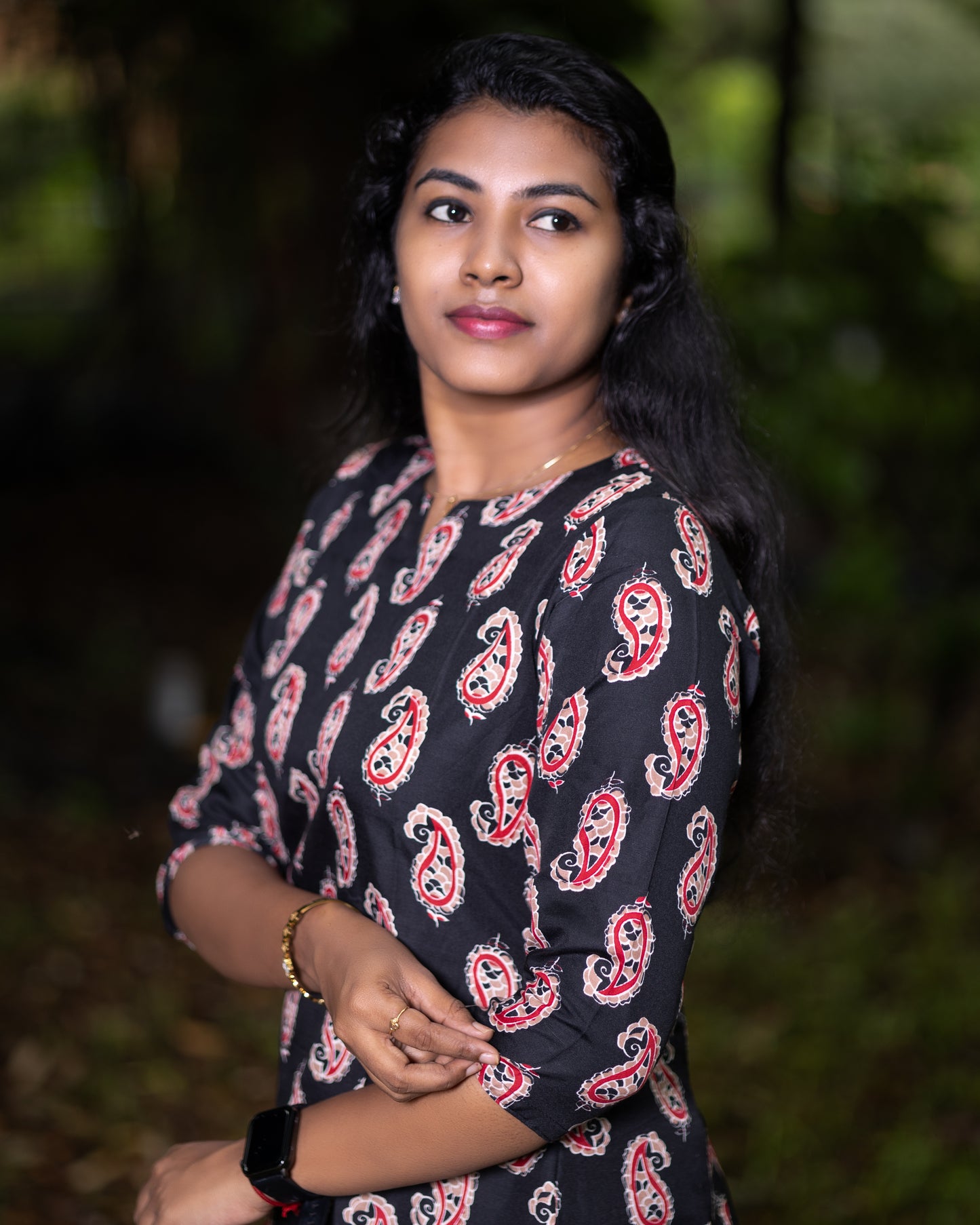 Jaipuri Cotton Short Kurti with Red Paisley Print Design