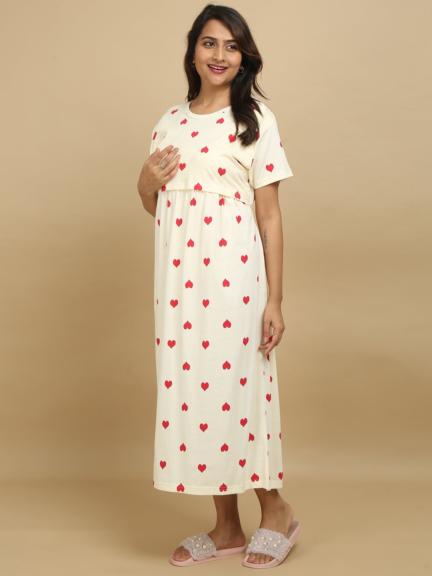 Feeding & Maternity Cream Heart Print Zipless Nightdress