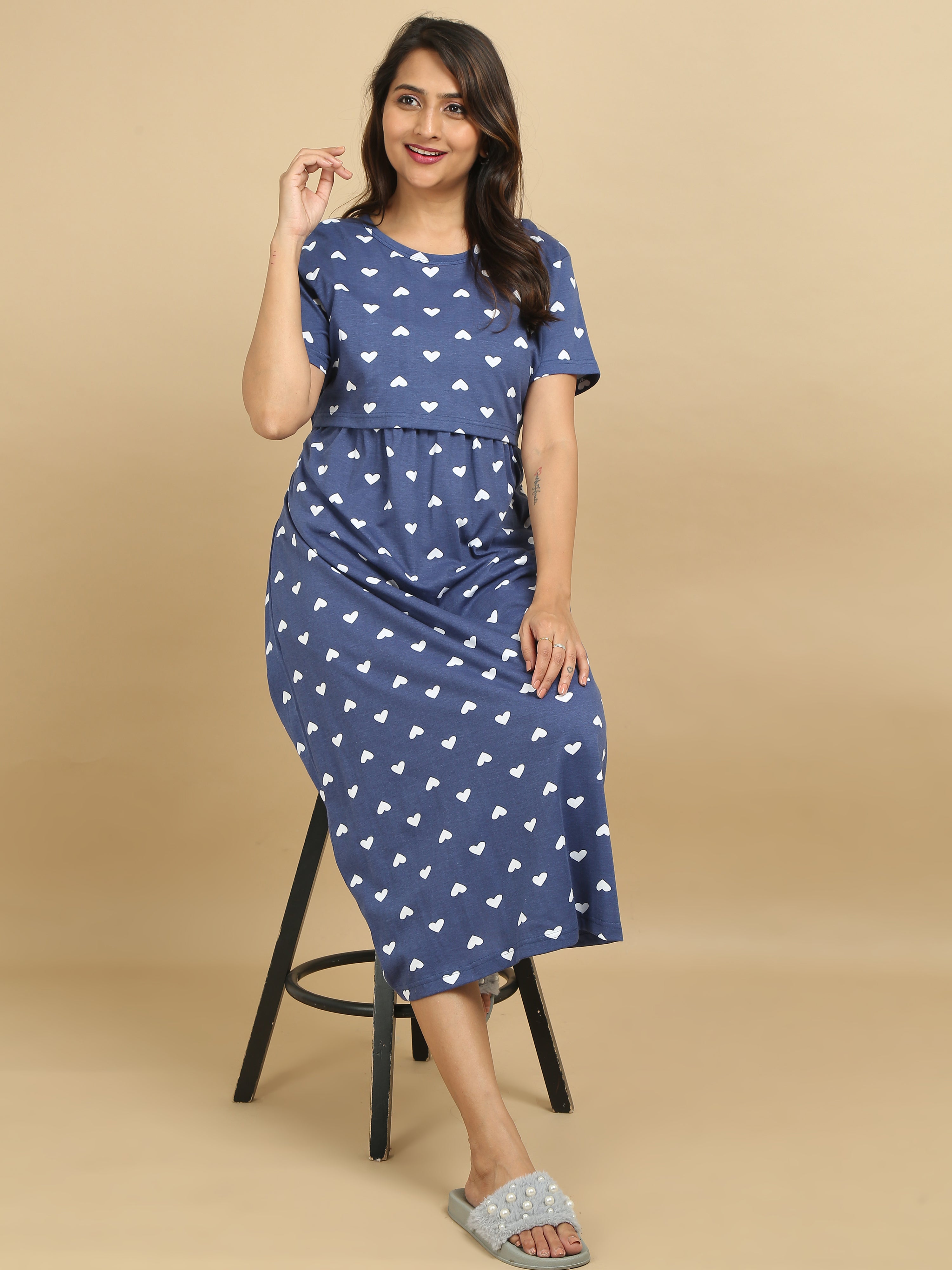 Zipless Feeding Maternity Dress Navy Blue - Heart Print