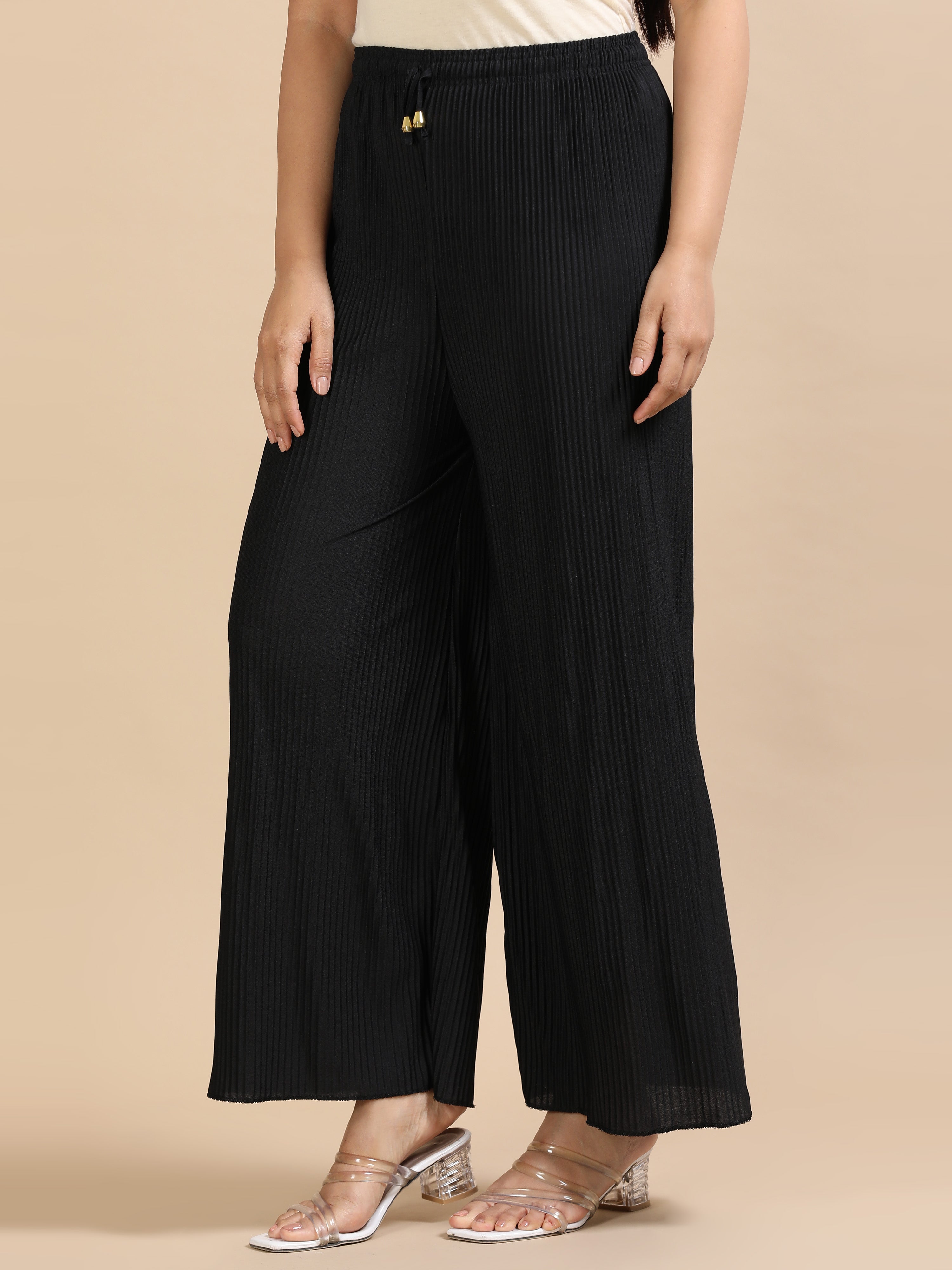 Women’s Black Pleated Wide-Leg Palazzo Pants
