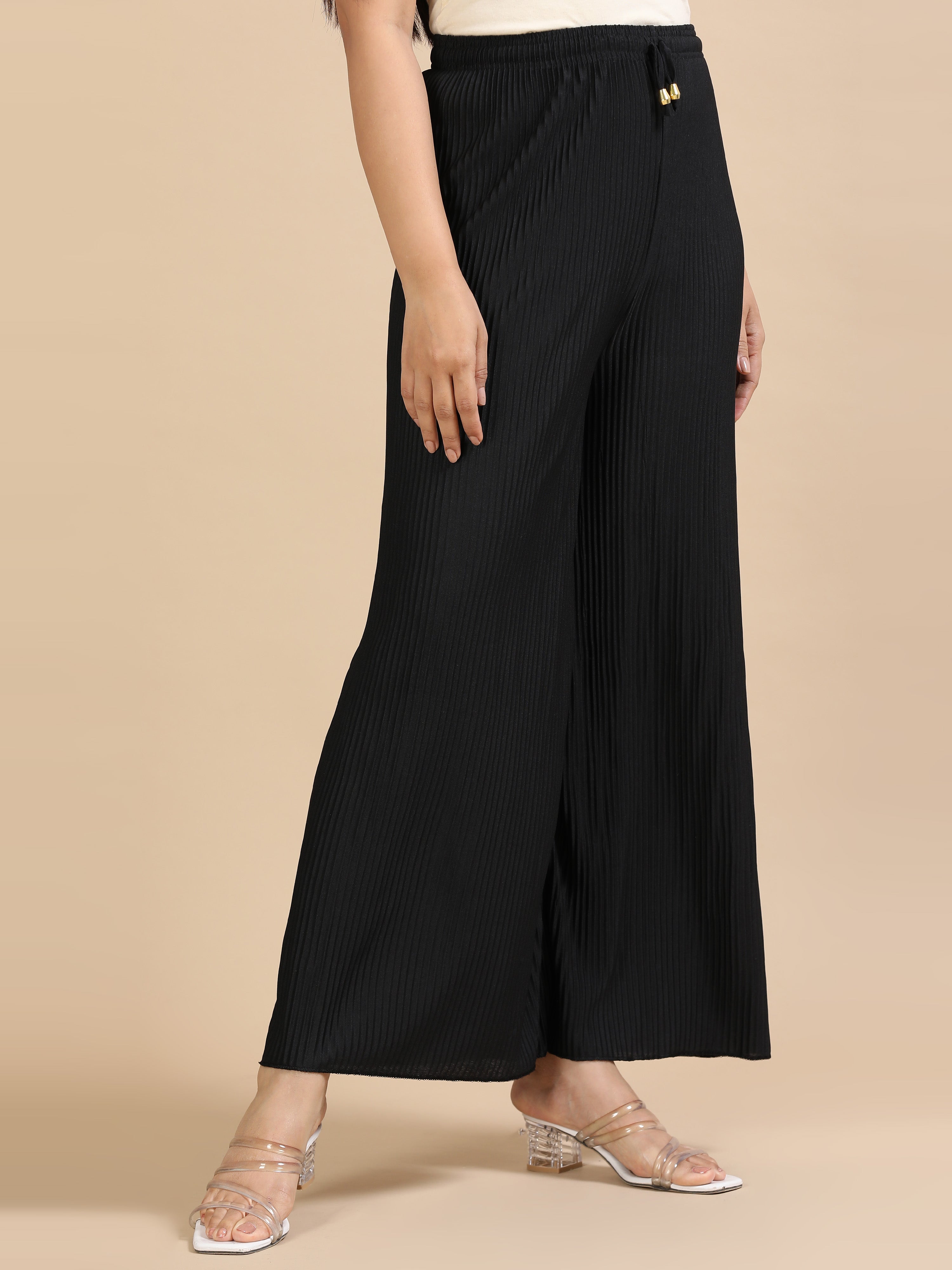 Women’s Black Pleated Wide-Leg Palazzo Pants