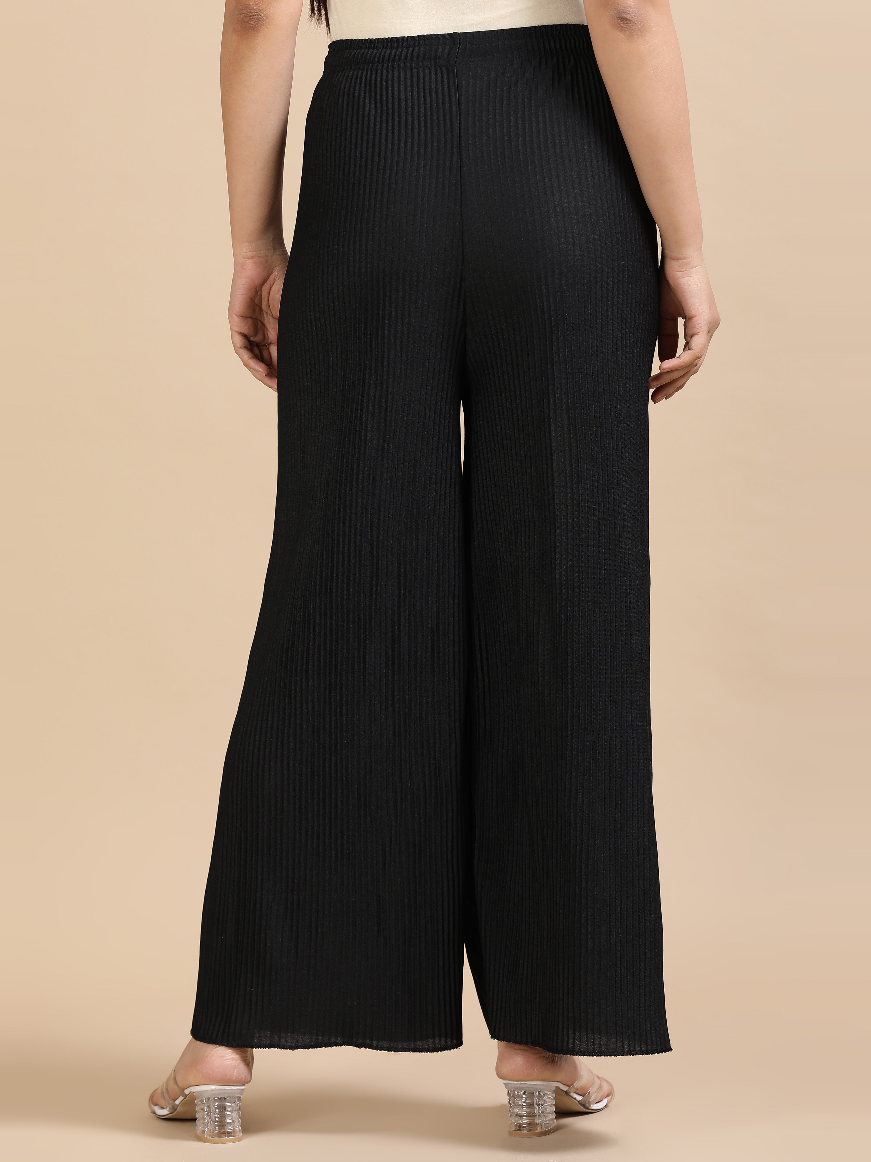 Women’s Black Pleated Wide-Leg Palazzo Pants