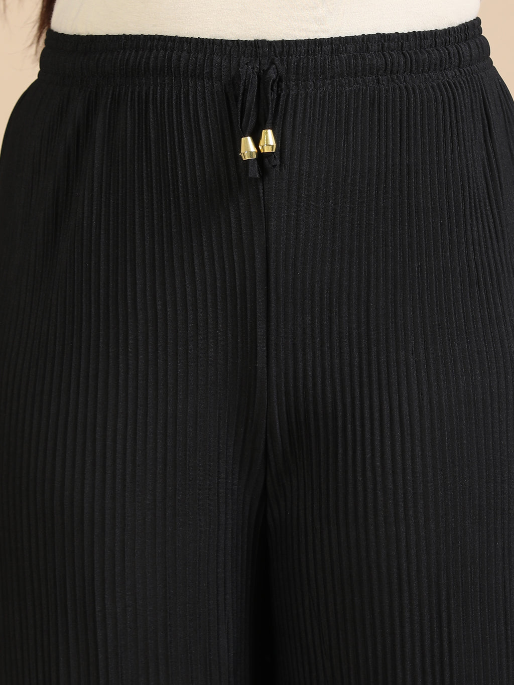 Women’s Black Pleated Wide-Leg Palazzo Pants
