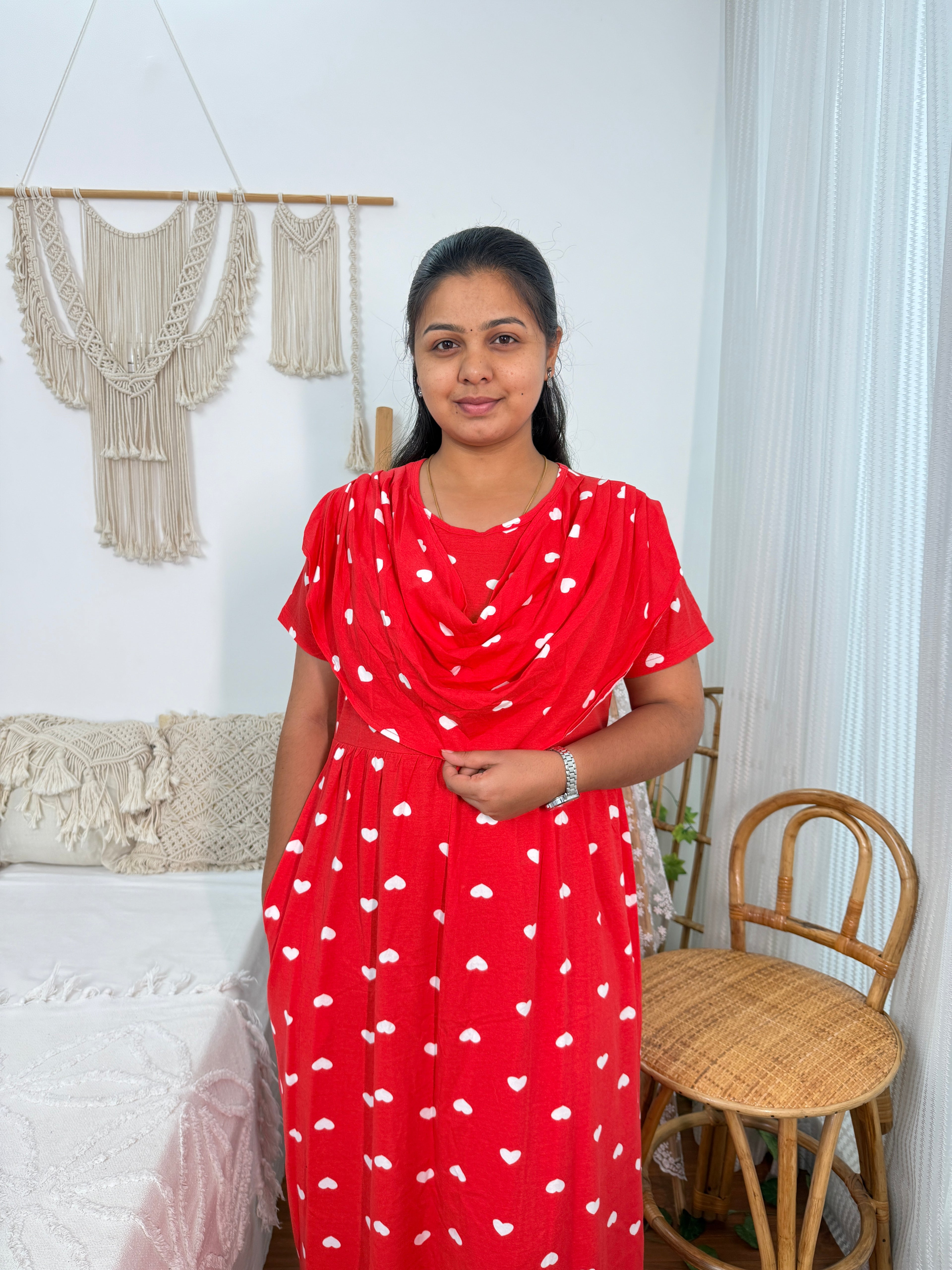 Zipless Feeding Maternity Wear with Attached Dupatta | Heart Print | Red