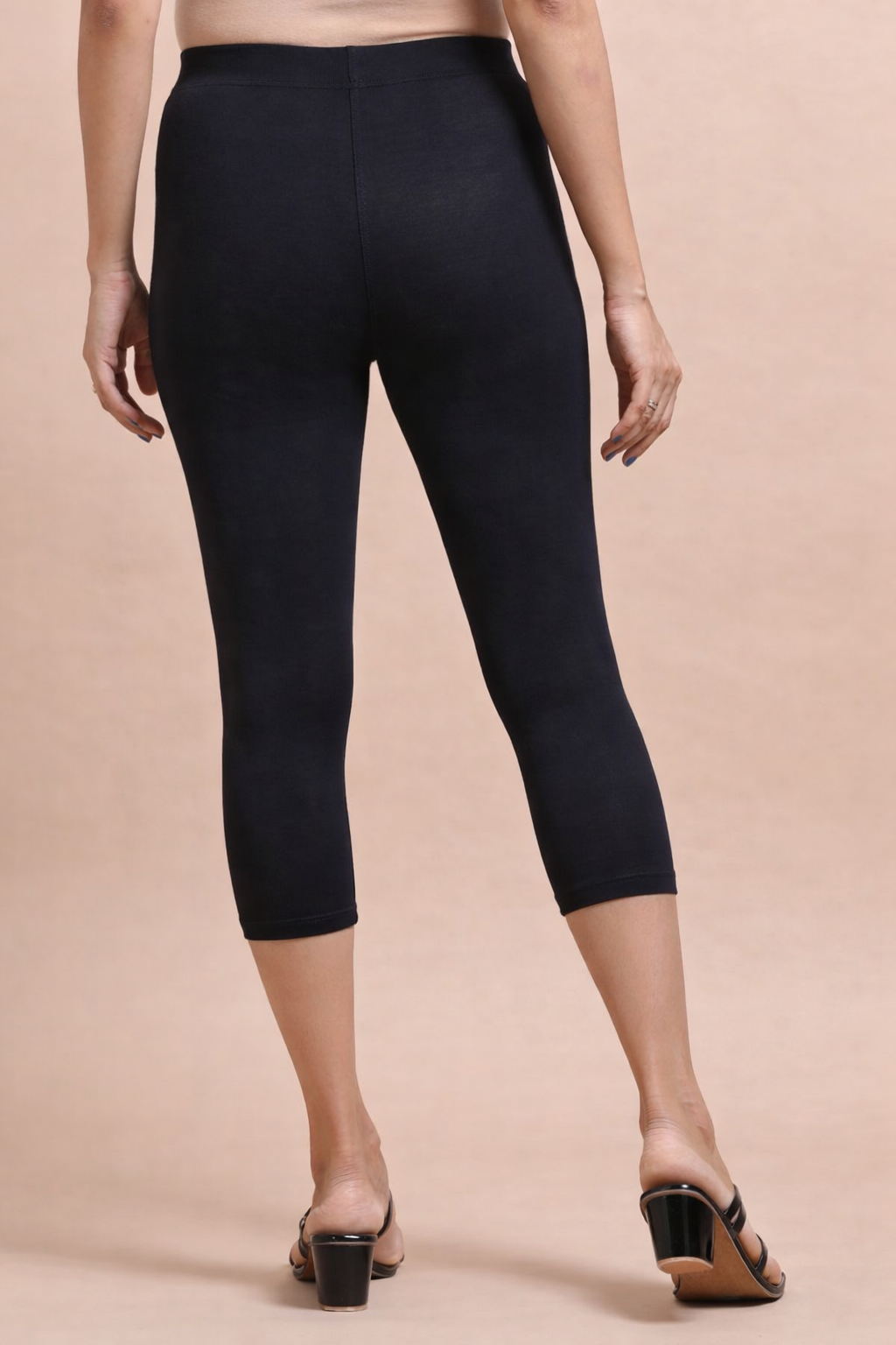 Capri Pant - 4 Way Lycra Biowash - Black